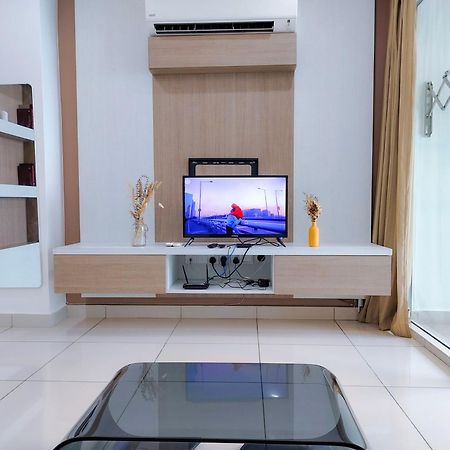 Family Suites At Mansion One By Maj George Town Exterior foto